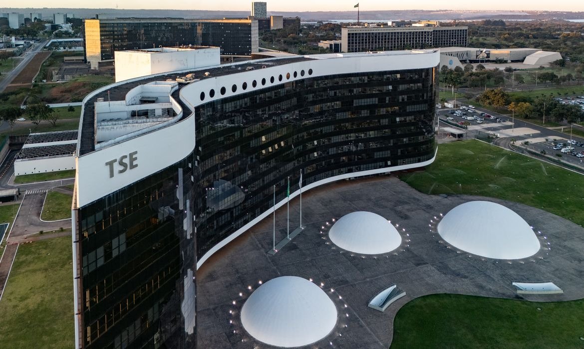 Deepfakes aumentam preocupação nas eleições