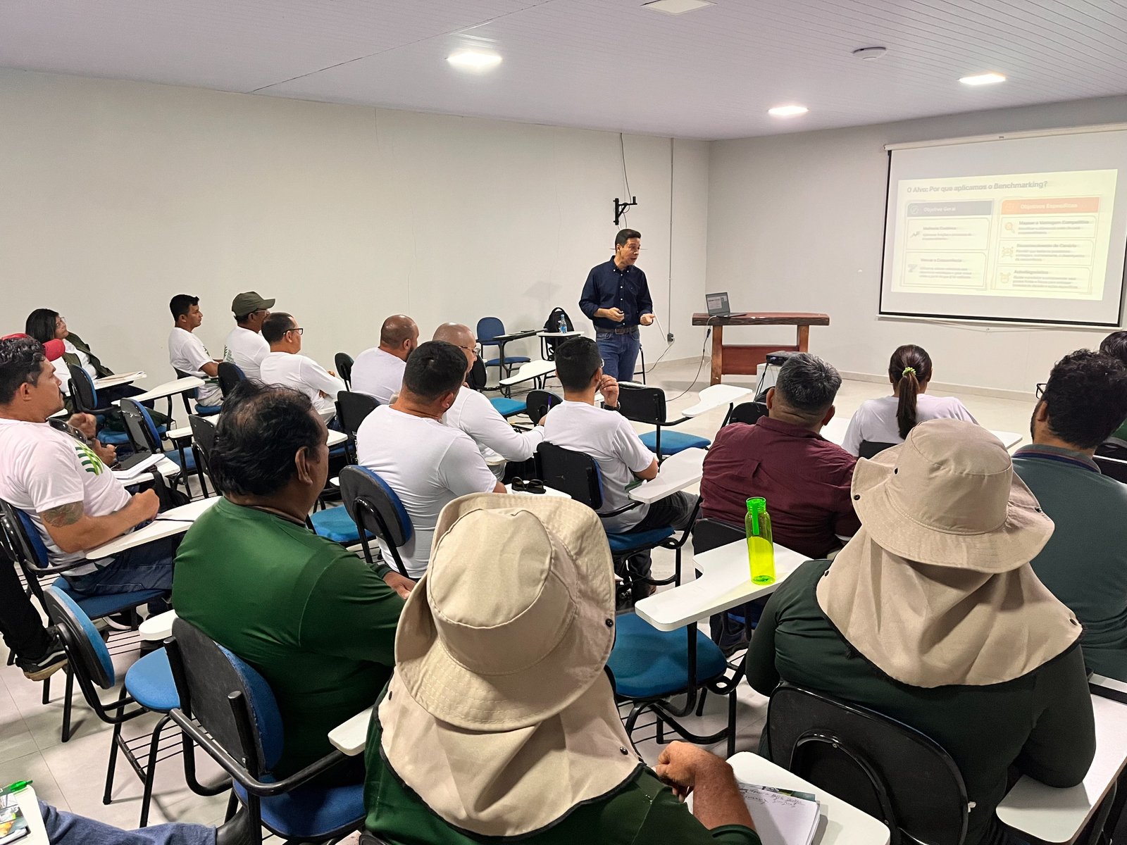 Projeto Juntos pelo Agro cria planos para impulsionar fruticultura no Amazonas
