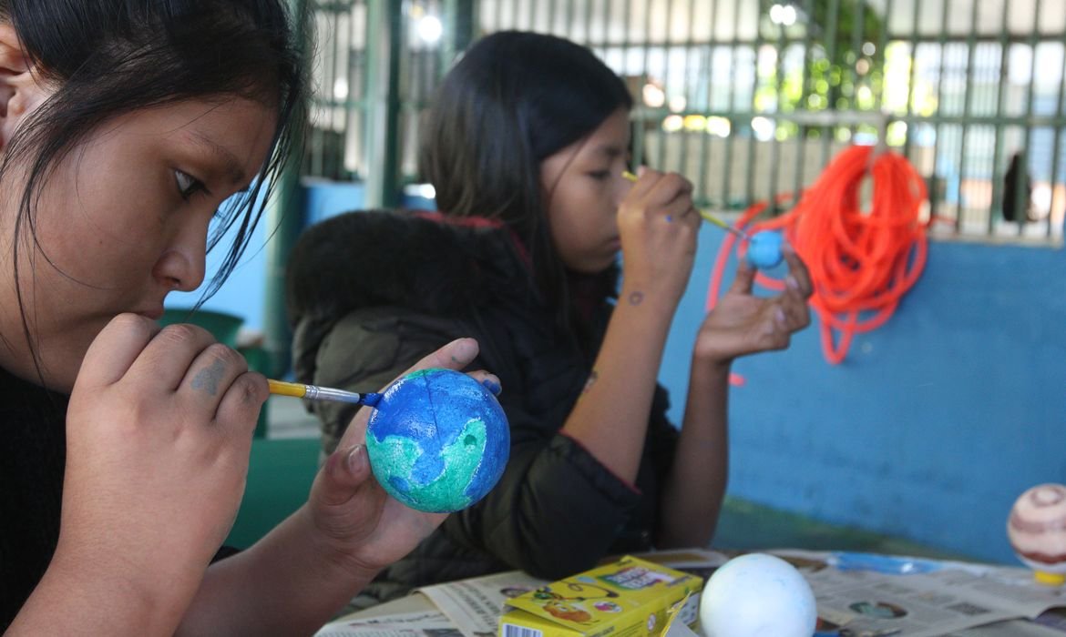 Estudo analisa educação STEM em Manaus e outras cinco capitais brasileiras
