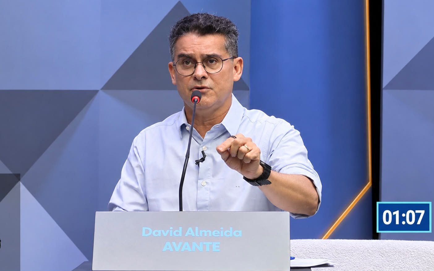 David Almeida defende melhorias em escolas e UBSs do interior