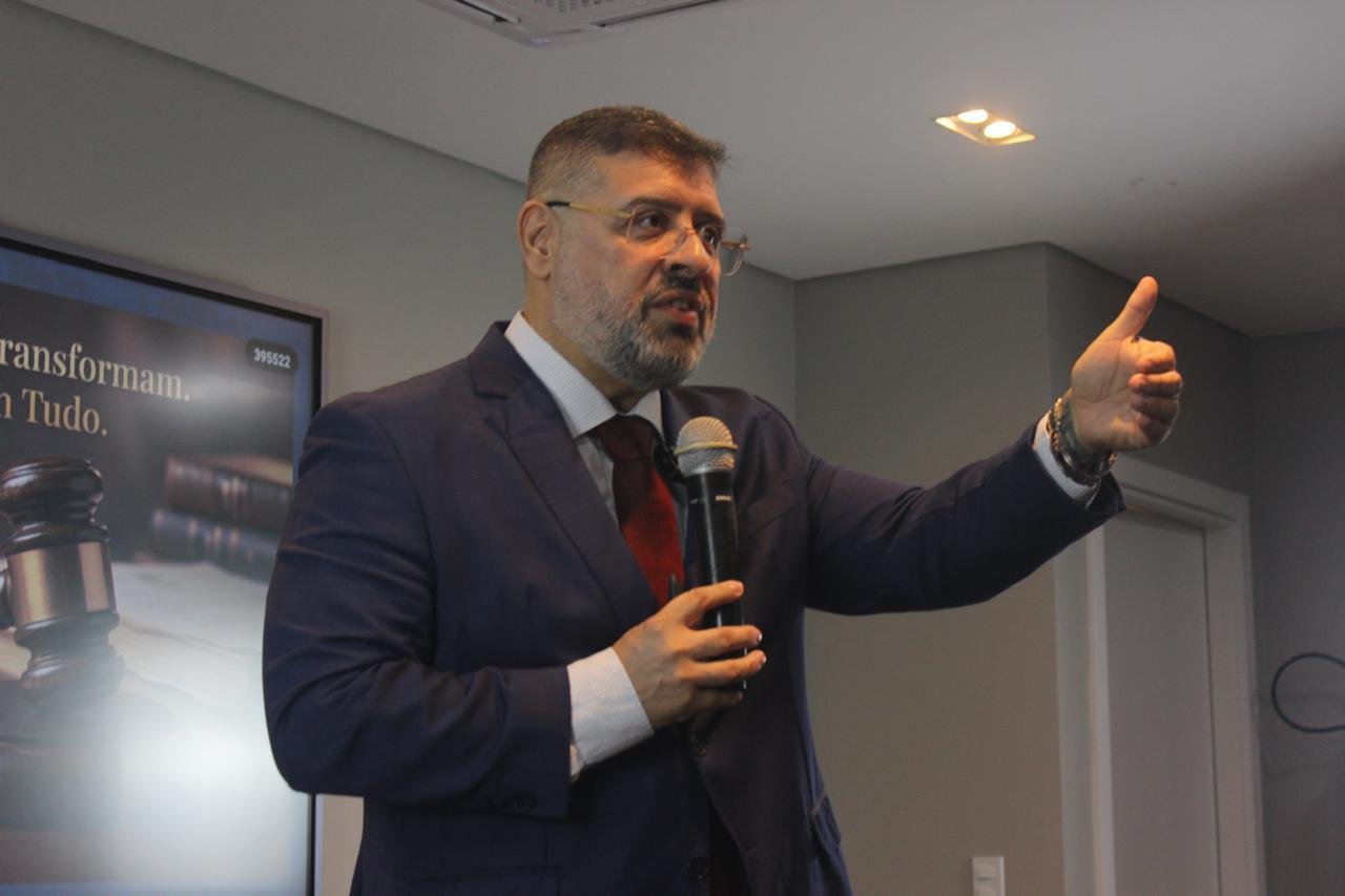 AADCAM atua em julgamento sobre prerrogativas no TJAM